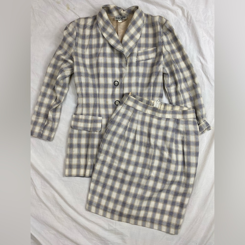 Vintage Alyn Paige Plaid Suit